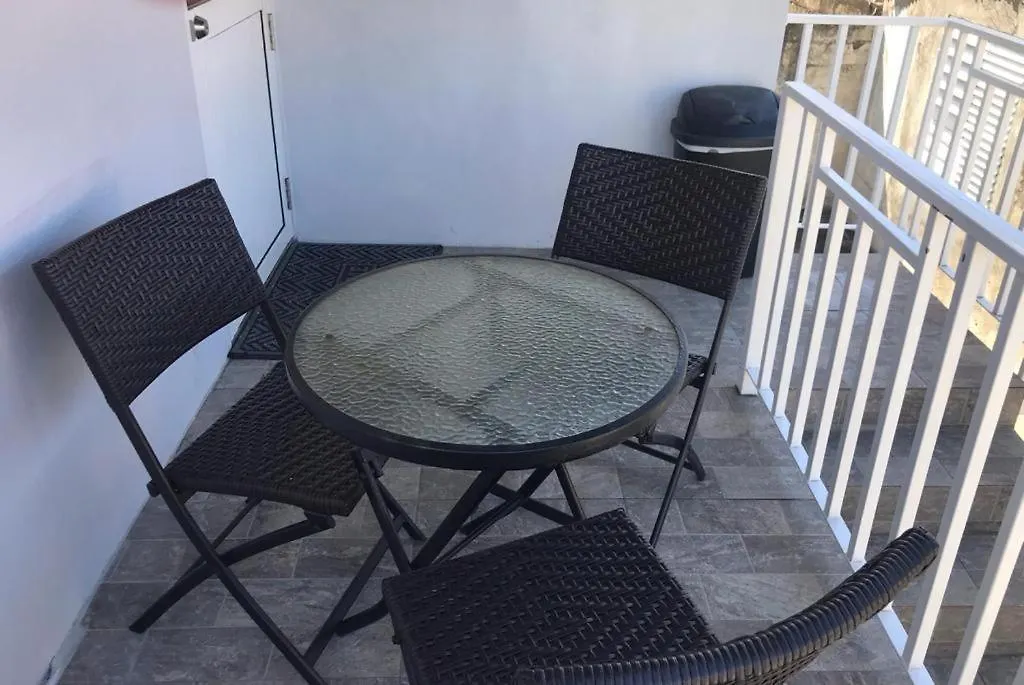 Chez Crix Villa Roseau